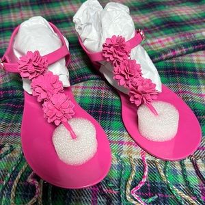 Crown and Ivy Sandals